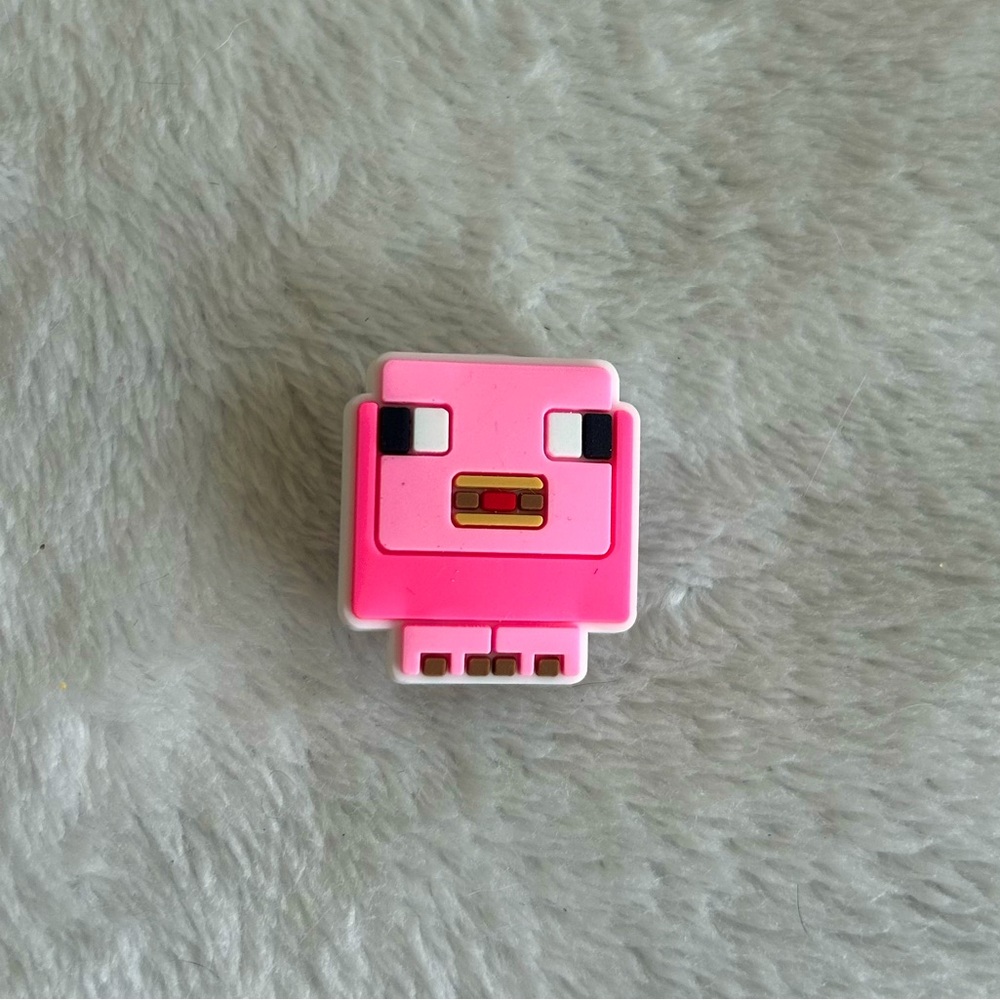 NEW MineCraft Pig Jibbitz